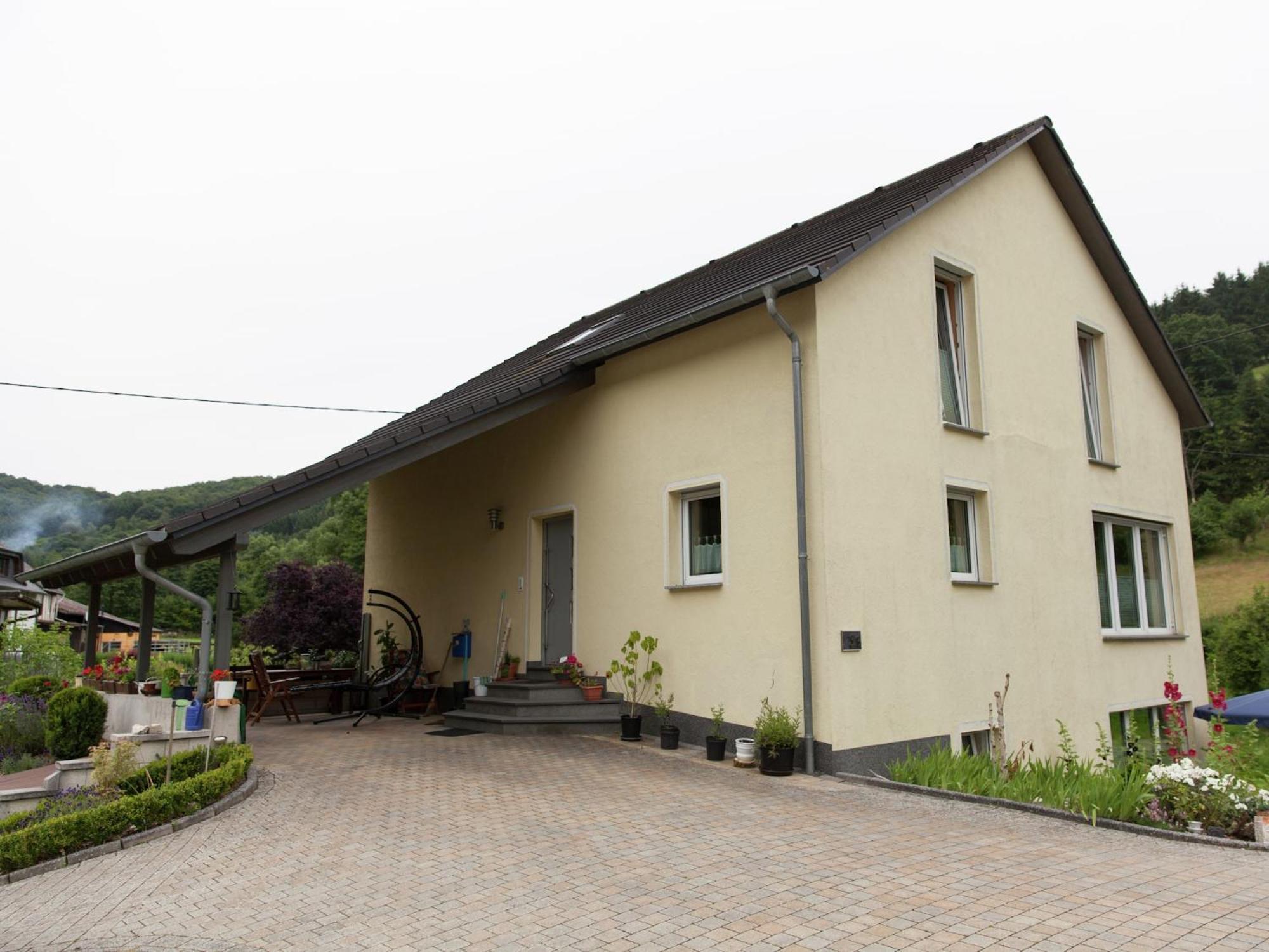 Apartment With Terrace And View Merschbach Экстерьер фото